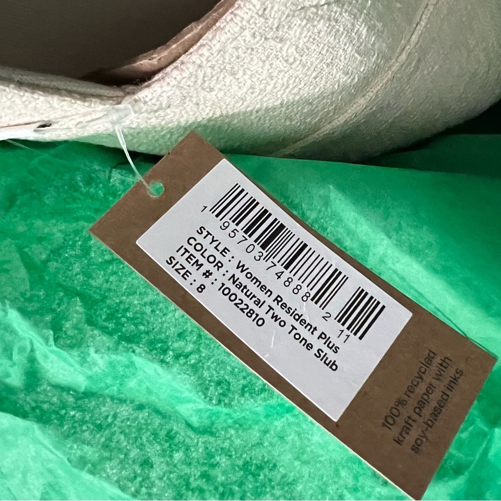 TOMS Resident Plus Shoes NWT - Picture 5 of 16